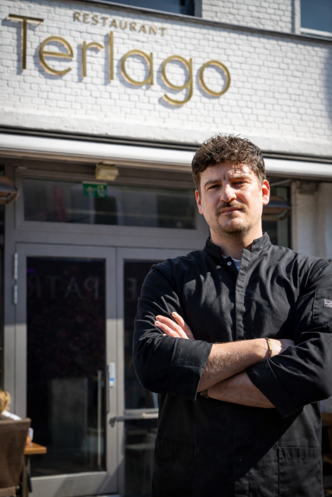 chatgpt image 21 mrt 2026, 04 31 56